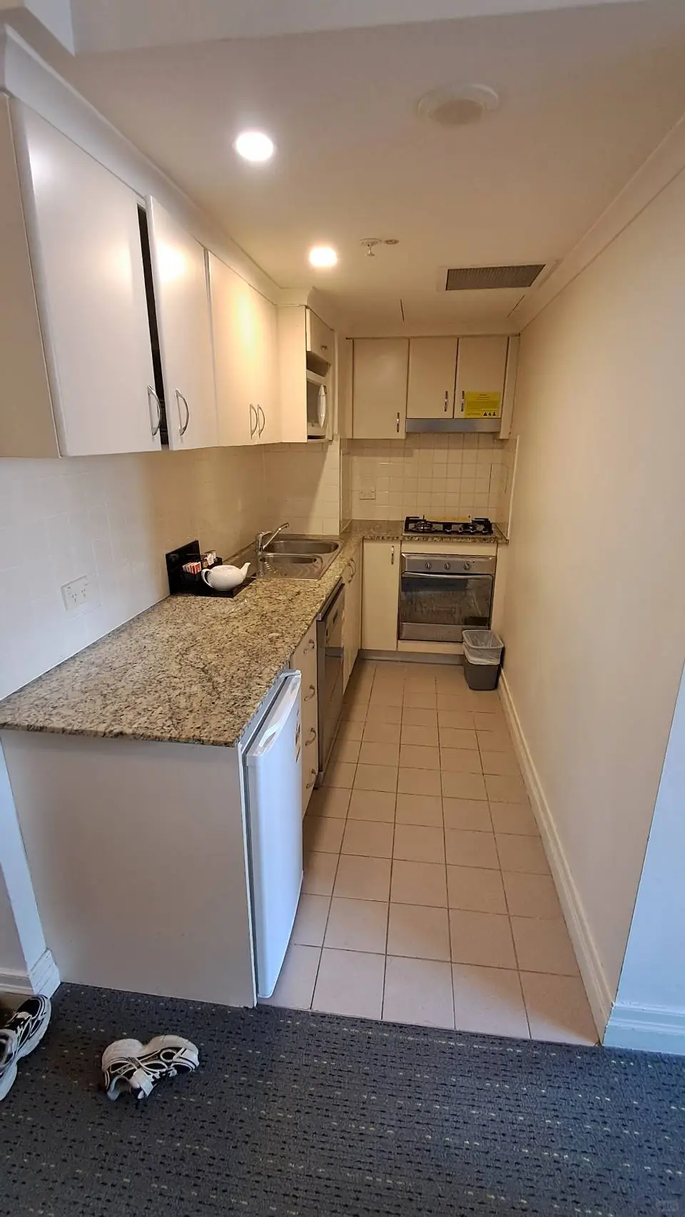 Save big on your Sydney trip by staying at YEHS Hotel Sydney Harbour Suites, where a kitchen and laundry facilities help you cut costs while exploring the city.